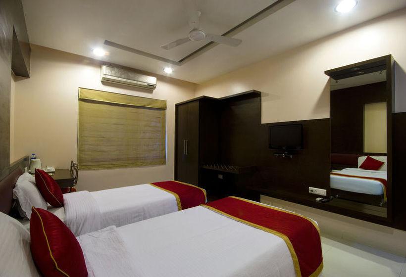 Hotel The Grand Continent Bangalore