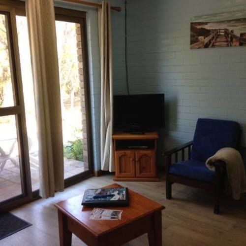 Emu Beach Chalets Albany