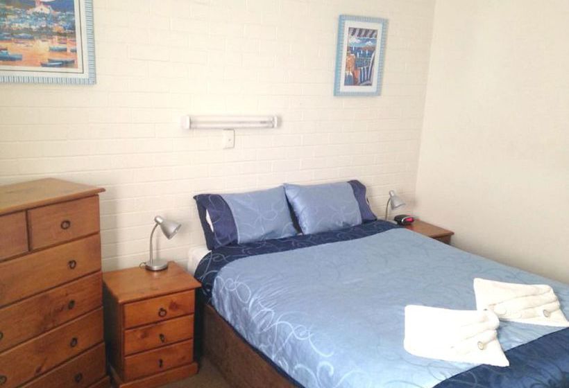 Emu Beach Chalets Albany